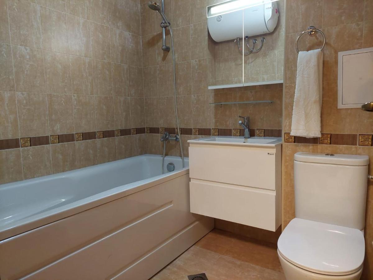 Monteverde Ski Lift Apartment Банско Екстериор снимка