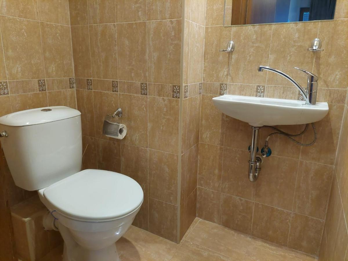 Monteverde Ski Lift Apartment Банско Екстериор снимка